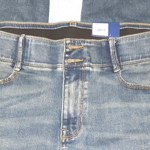 Kohl's Apt Capri Jeans.